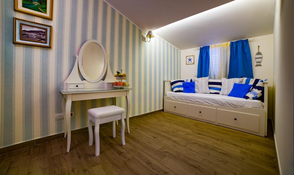 Quattro Torri B&B Santa Teresa Di Riva Dış mekan fotoğraf