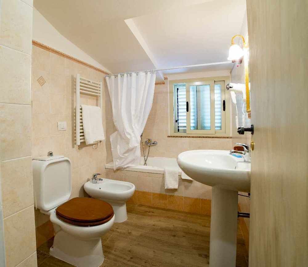 Quattro Torri B&B Santa Teresa Di Riva Dış mekan fotoğraf